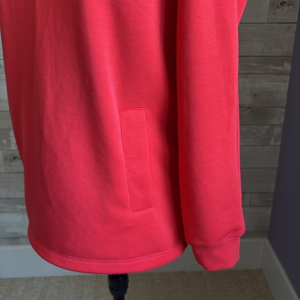 MONDETTA ‘Luscious Red’ Boxy Top - Picture 6 of 10